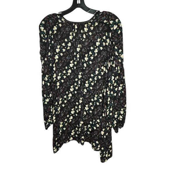 Jessica Simpson Floral Crinkle Fabric Crochet Lace Long Sleeve Top Size 3XL Plus - Picture 2 of 16